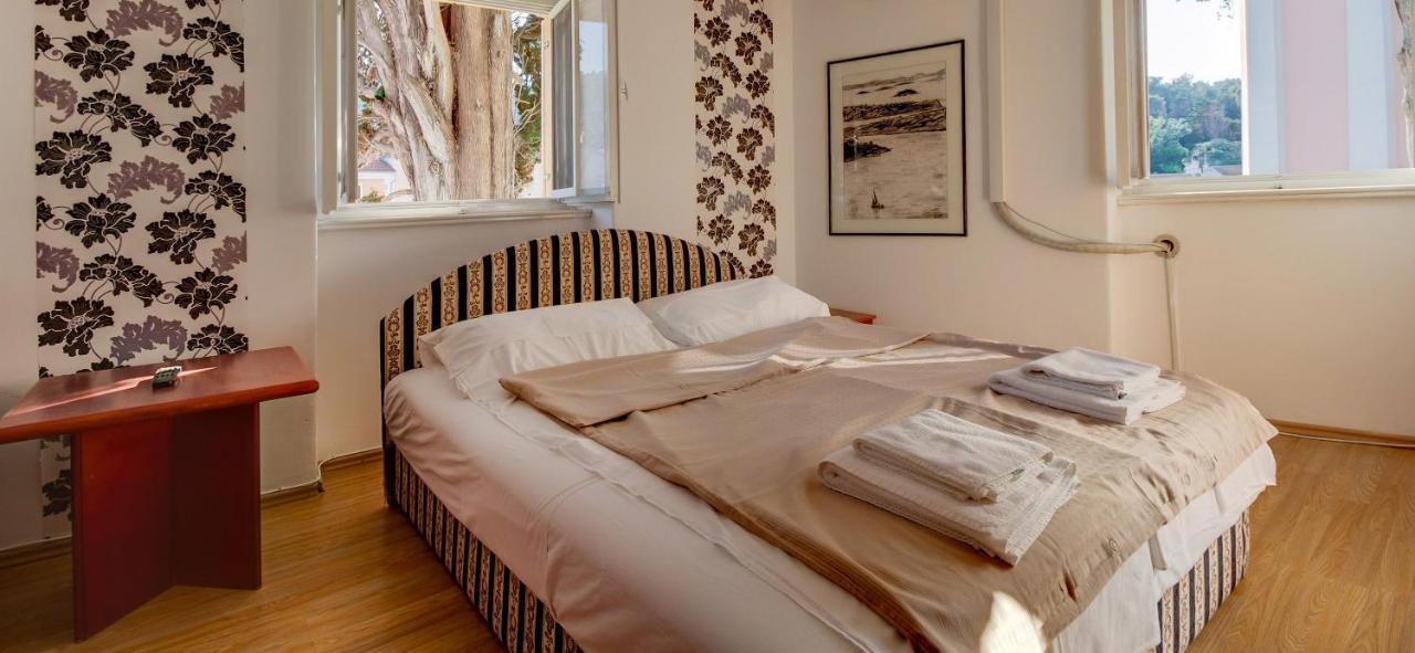 Villa Mozart Veli Losinj Ngoại thất bức ảnh